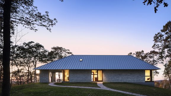 Mount Mauwee House AIA Award Winner