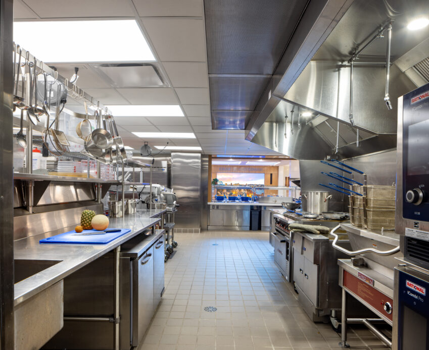Altieri Yale Slifka Center Commercial Kitchen ©paul Warchol